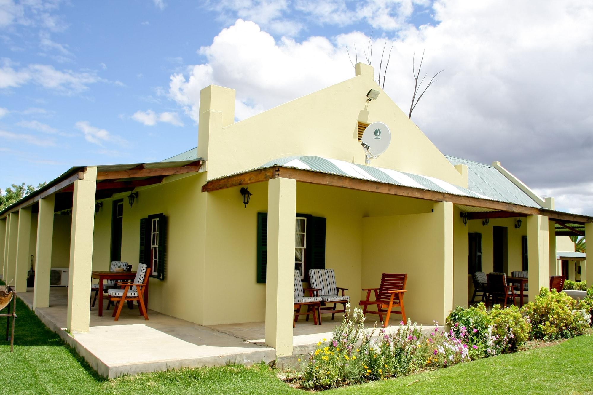 De Denne Country Guest House Oudtshoorn Esterno foto