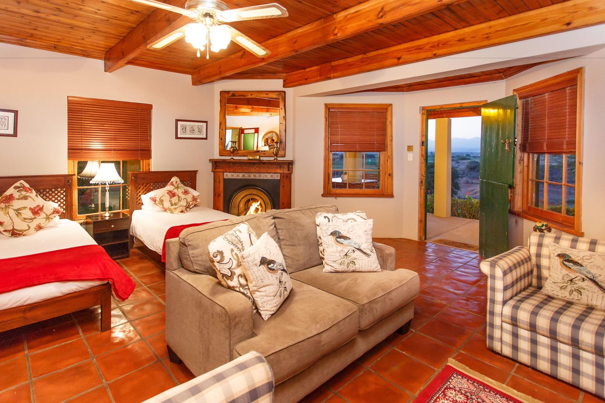 De Denne Country Guest House Oudtshoorn Esterno foto