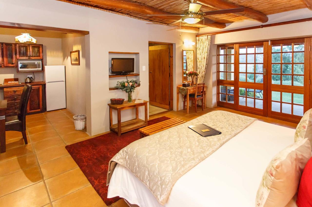 De Denne Country Guest House Oudtshoorn Esterno foto