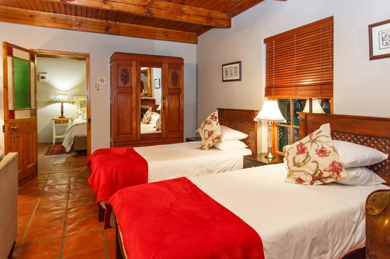 De Denne Country Guest House Oudtshoorn Esterno foto