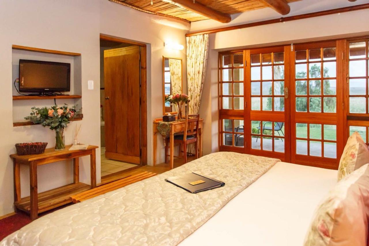 De Denne Country Guest House Oudtshoorn Esterno foto